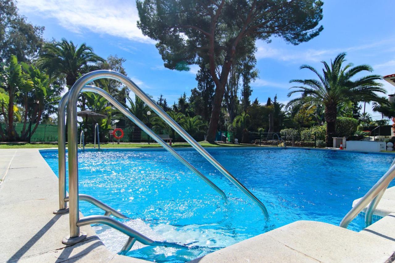 Oleholidays Fuentes Del Rodeo35 Junto Puerto Banus Marbella Bagian luar foto