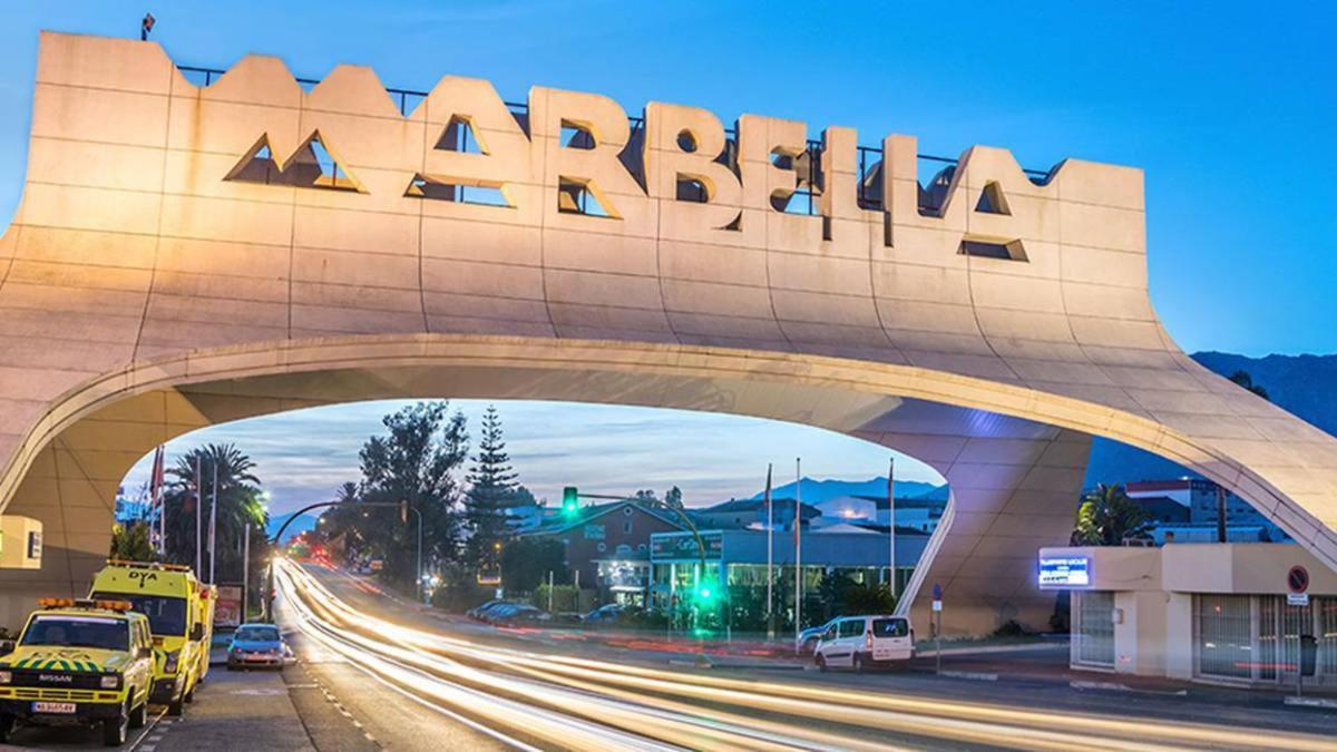 Oleholidays Fuentes Del Rodeo35 Junto Puerto Banus Marbella Bagian luar foto