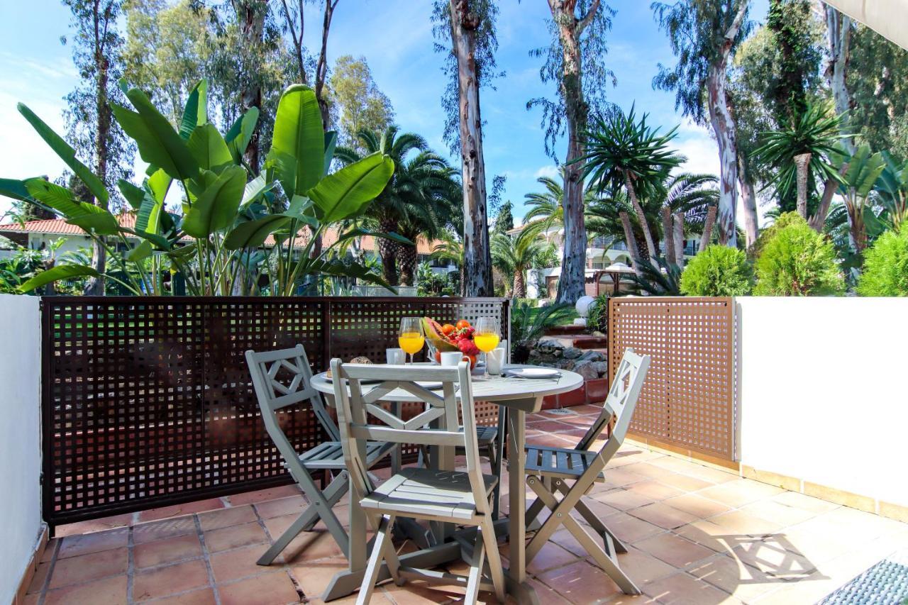 Oleholidays Fuentes Del Rodeo35 Junto Puerto Banus Marbella Bagian luar foto