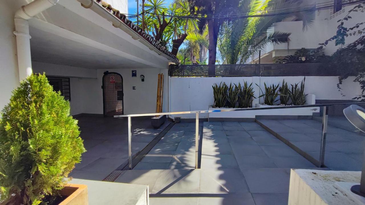 Oleholidays Fuentes Del Rodeo35 Junto Puerto Banus Marbella Bagian luar foto
